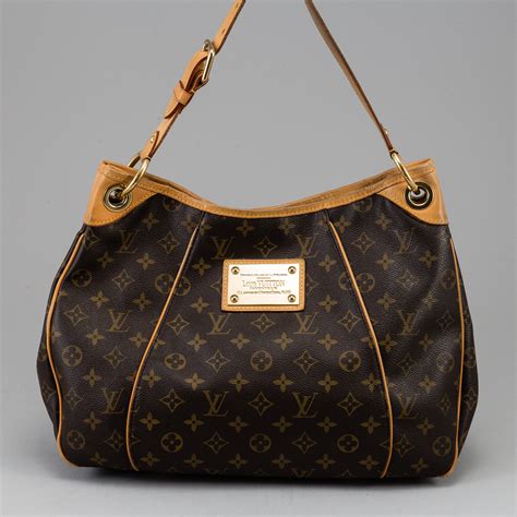 authenticating louis vuitton bag|authentic louis vuitton inventeur bag.